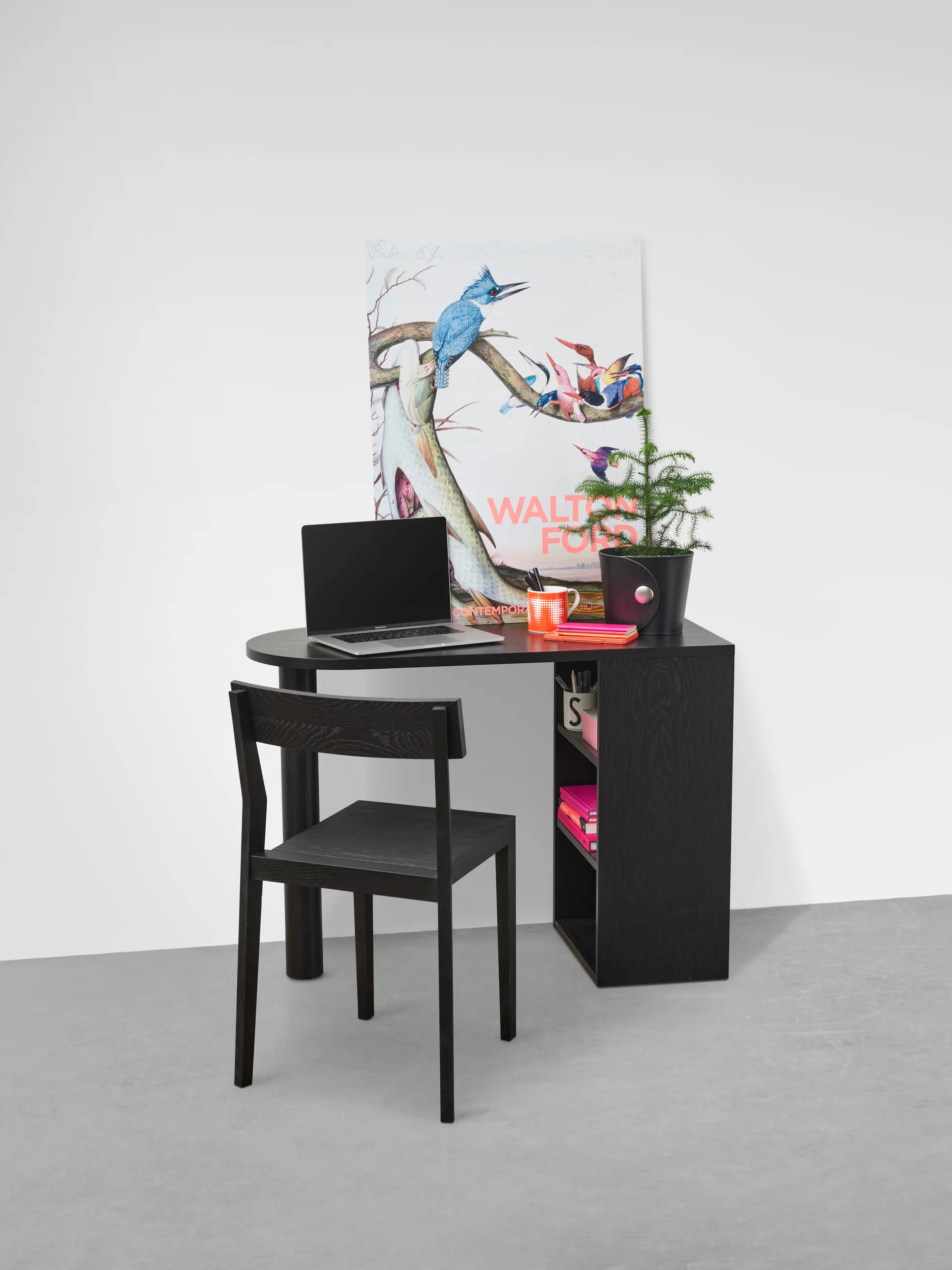 Hub skrivbord, Svartbetsad ek, 100x73x43 cm A2