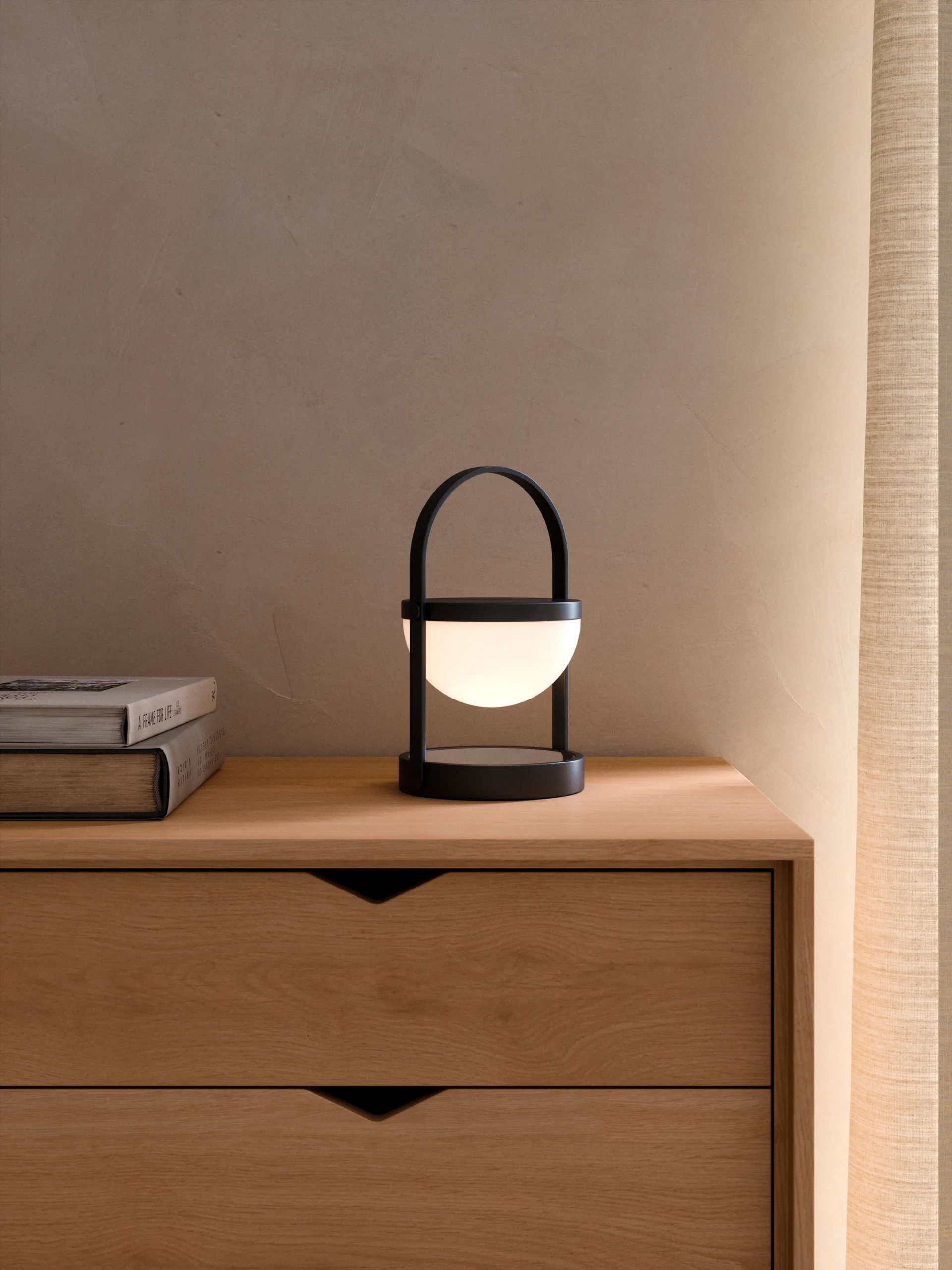 A-Flash portabel bordslampa 22 cm, Black Andersen Furniture