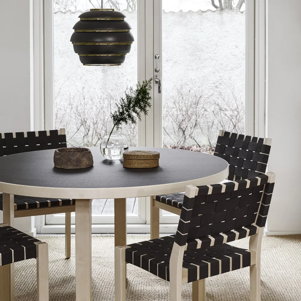 611 stol linnegjord, Vit-Natur-Naturlackad björk Artek