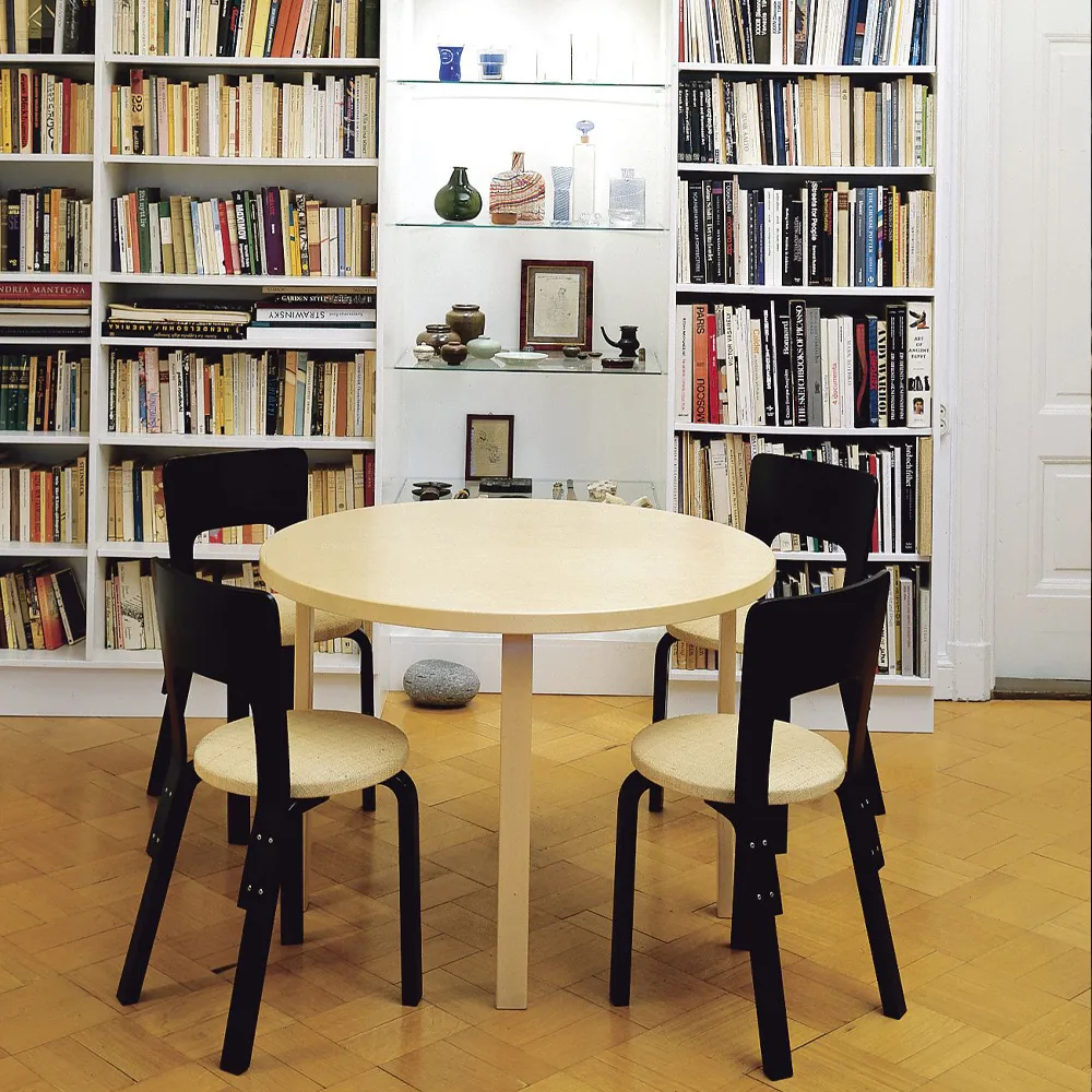 Aalto 90A matbord runt, Naturlackerad björk-Björkben Artek