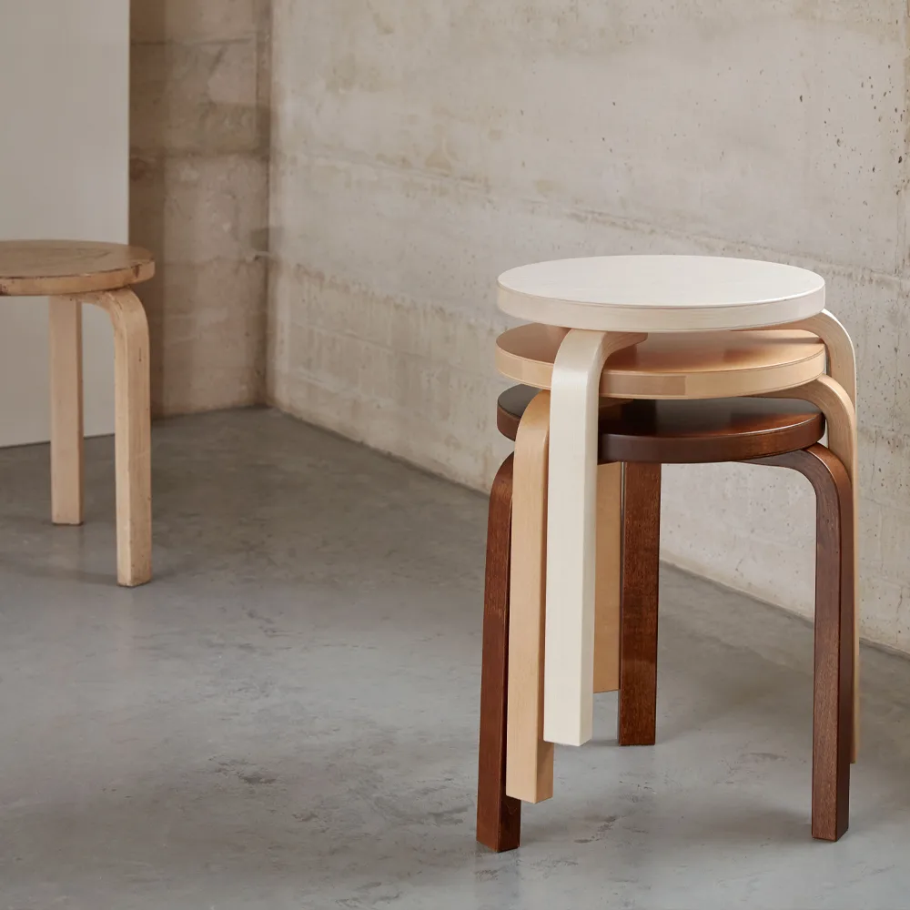 Stool 60 pall 3 st ben, Björk Artek