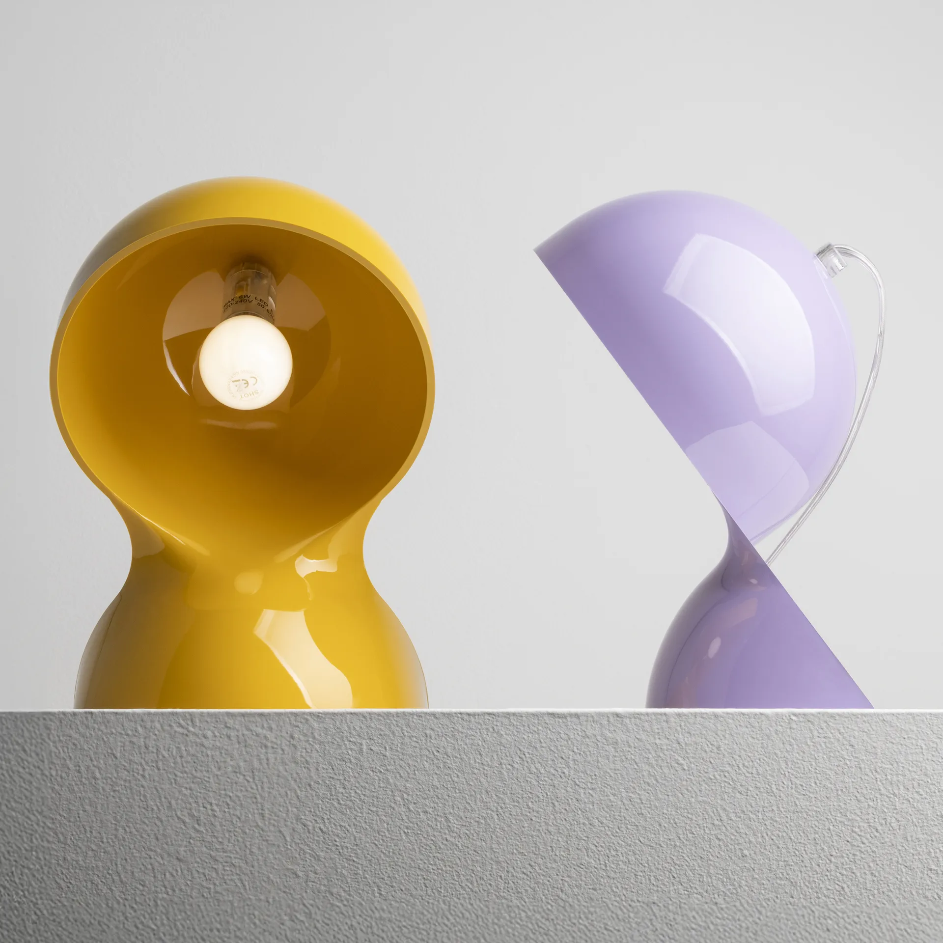 Dalu' bordslampa, Yellow Artemide