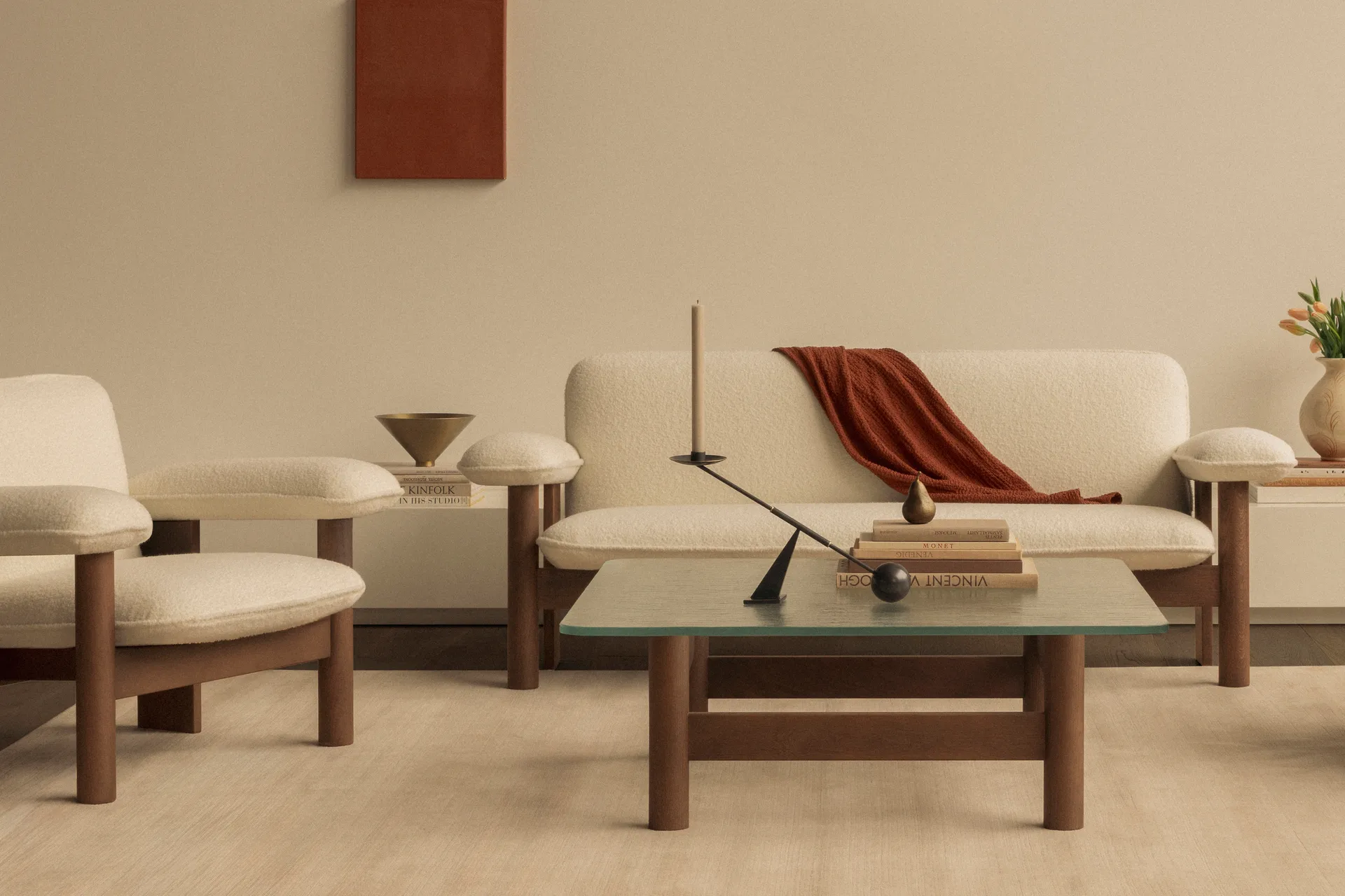 Brasilia soffa 2-sits, Dark oak-Baru 0450 Audo Copenhagen