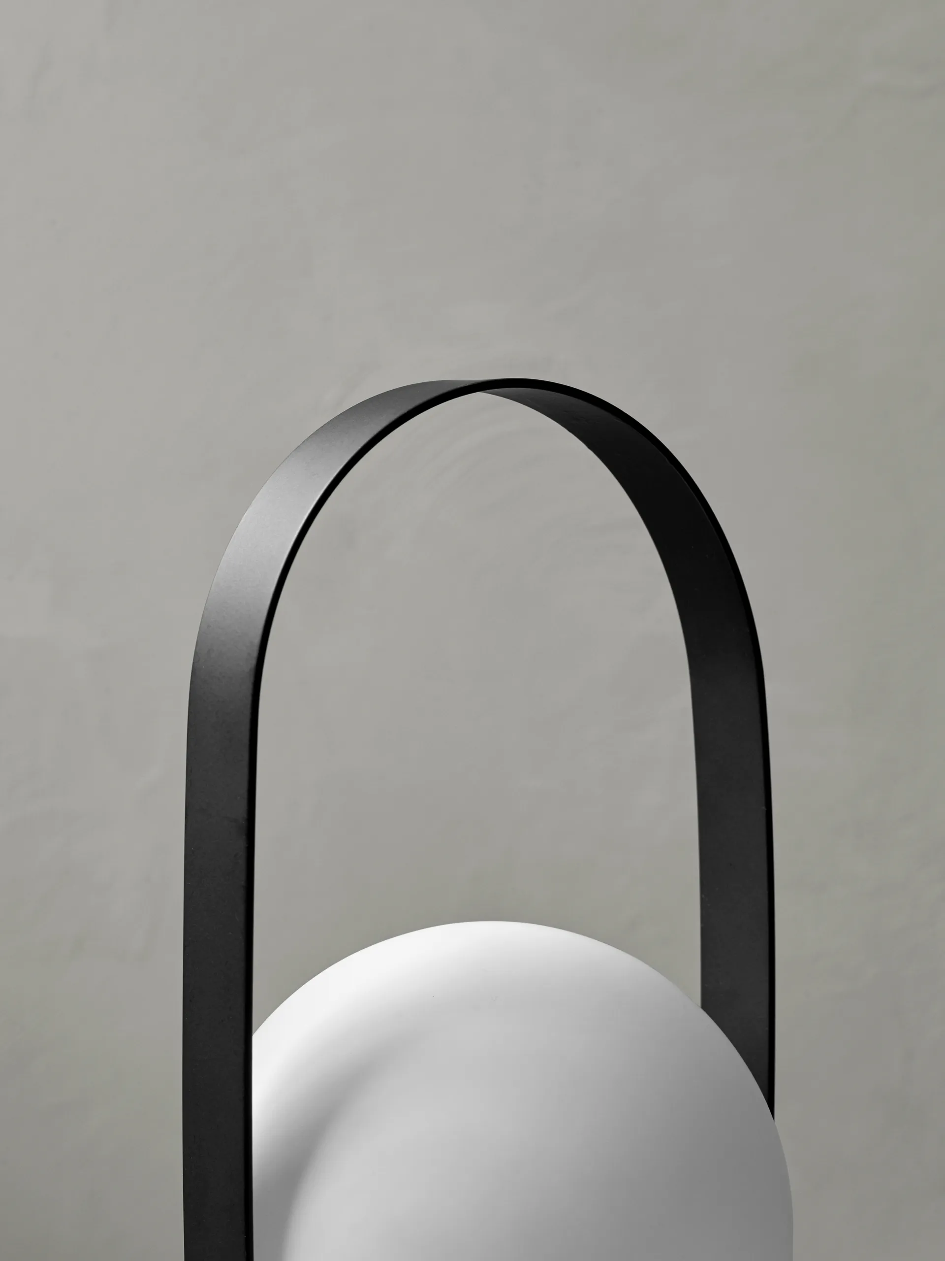 Carrie portabel bordslampa, Black Audo Copenhagen