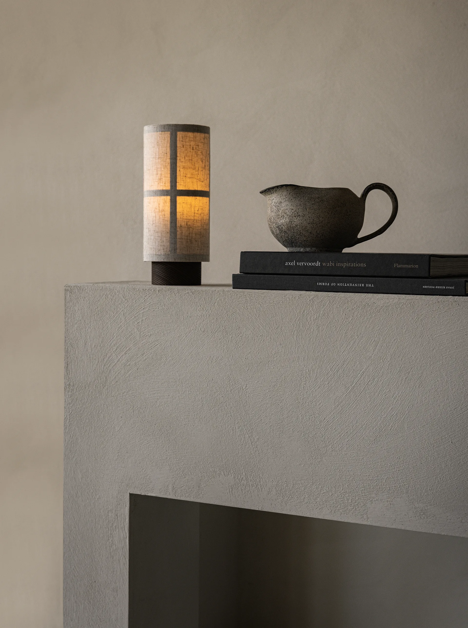 Hashira bordslampa portabel, Raw Audo Copenhagen