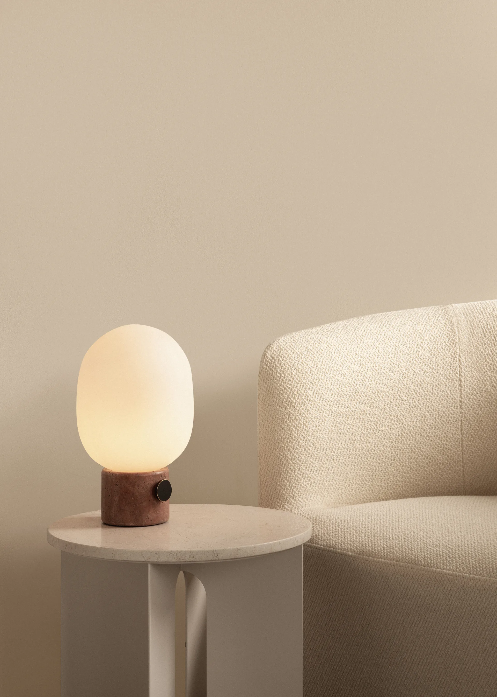 JWDA bordslampa, Red travertine, Large Audo Copenhagen