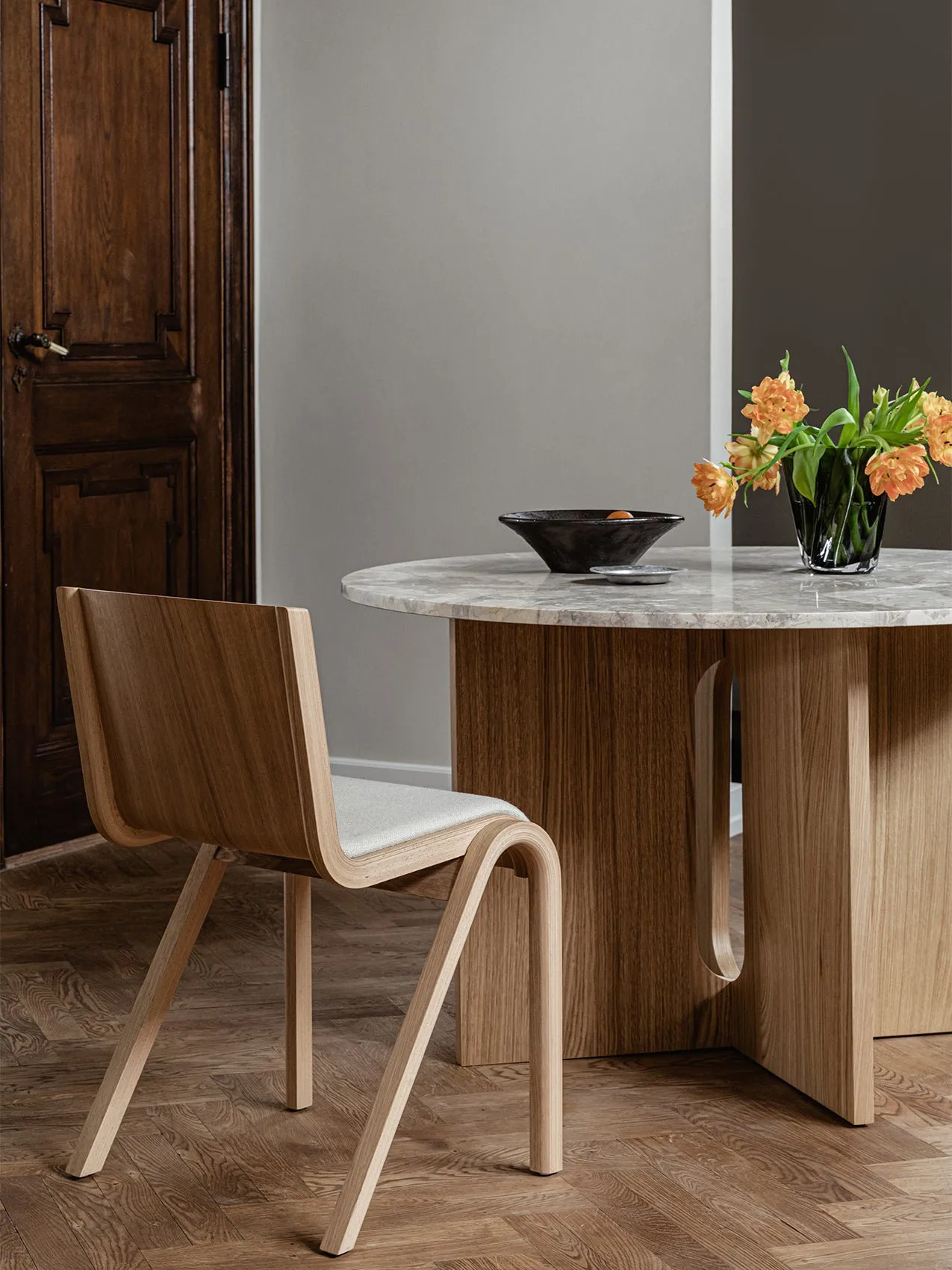 Ready stol klädd sits, Natural oak-Audo Bouclé 02 Audo Copenhagen