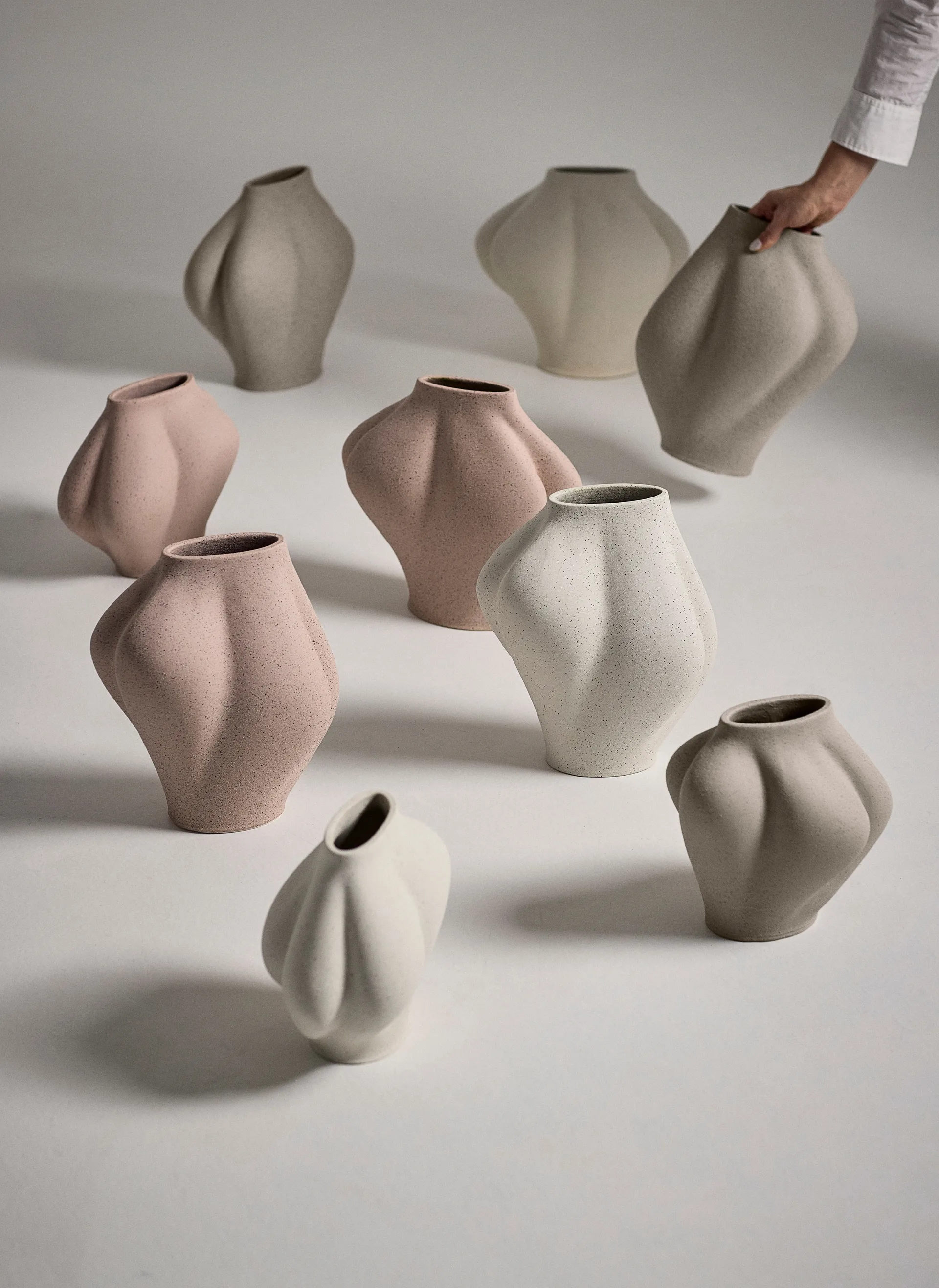 Saltare vas, Rose, Ø13,8x30 cm AYTM