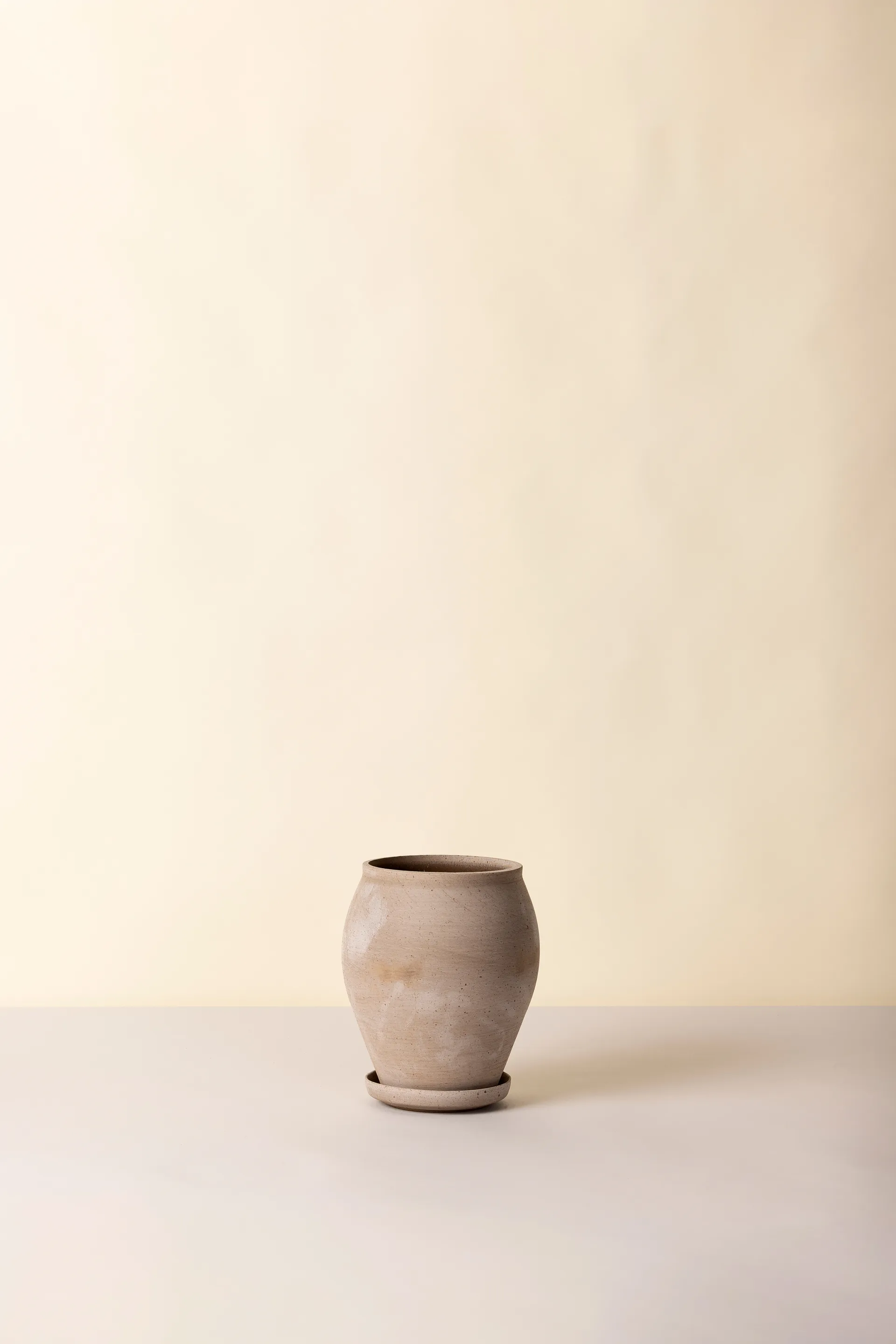 Delphi kruka med fat 2 delar, Grey, Ø22 cm, tall Bergs Potter