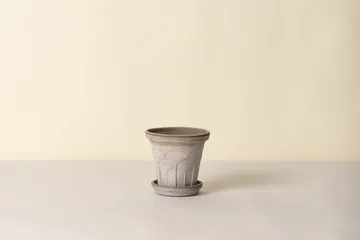 Fleur kruka med fat 2 delar - Grey, Ø16 cm - Bergs Potter