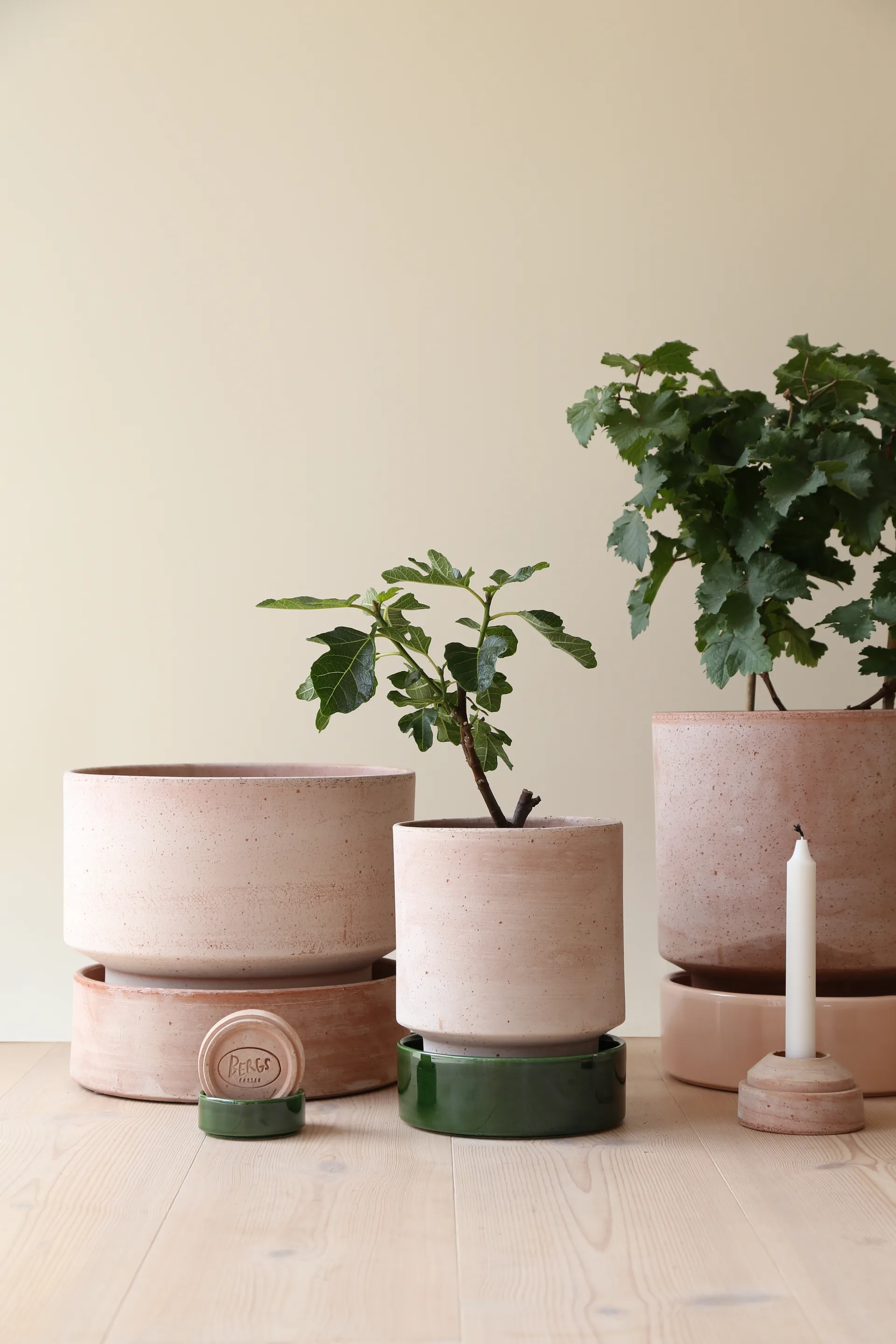 Hoff kruka, Ø16 cm, Raw Rosa-Deep Burgundy  (rosa-röd) Bergs Potter
