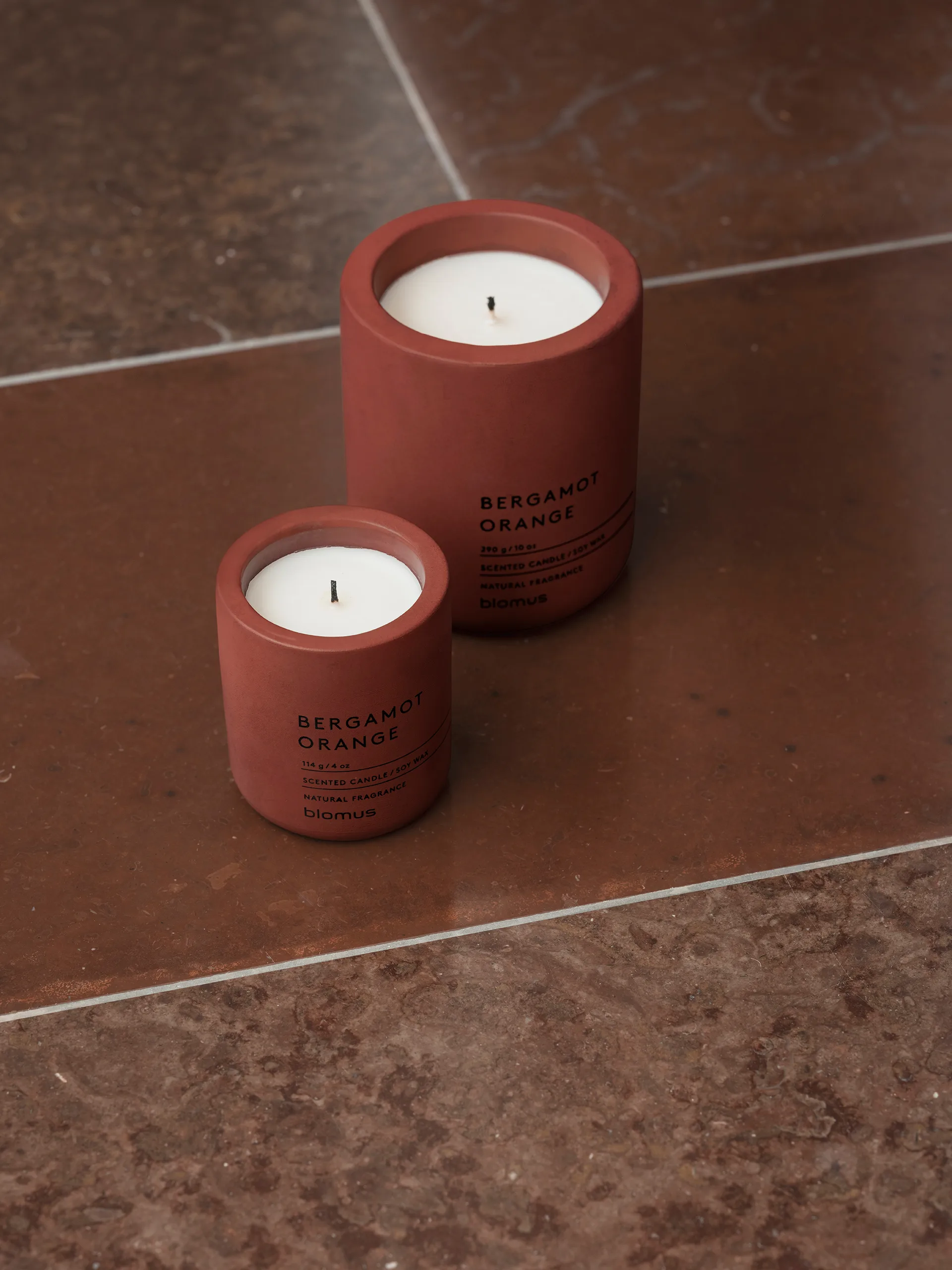 Fraga doftljus 24 timmar, Bloody Orange Cedar Wood blomus