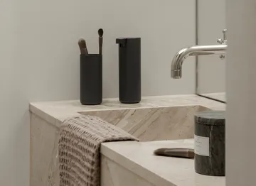 Modo Rof tvålpump - Black, 165 ml - blomus