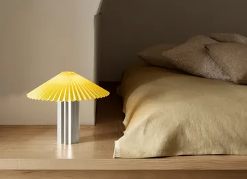 Taite bordslampa - Cream gold, Ø36,5x31 cm - blomus