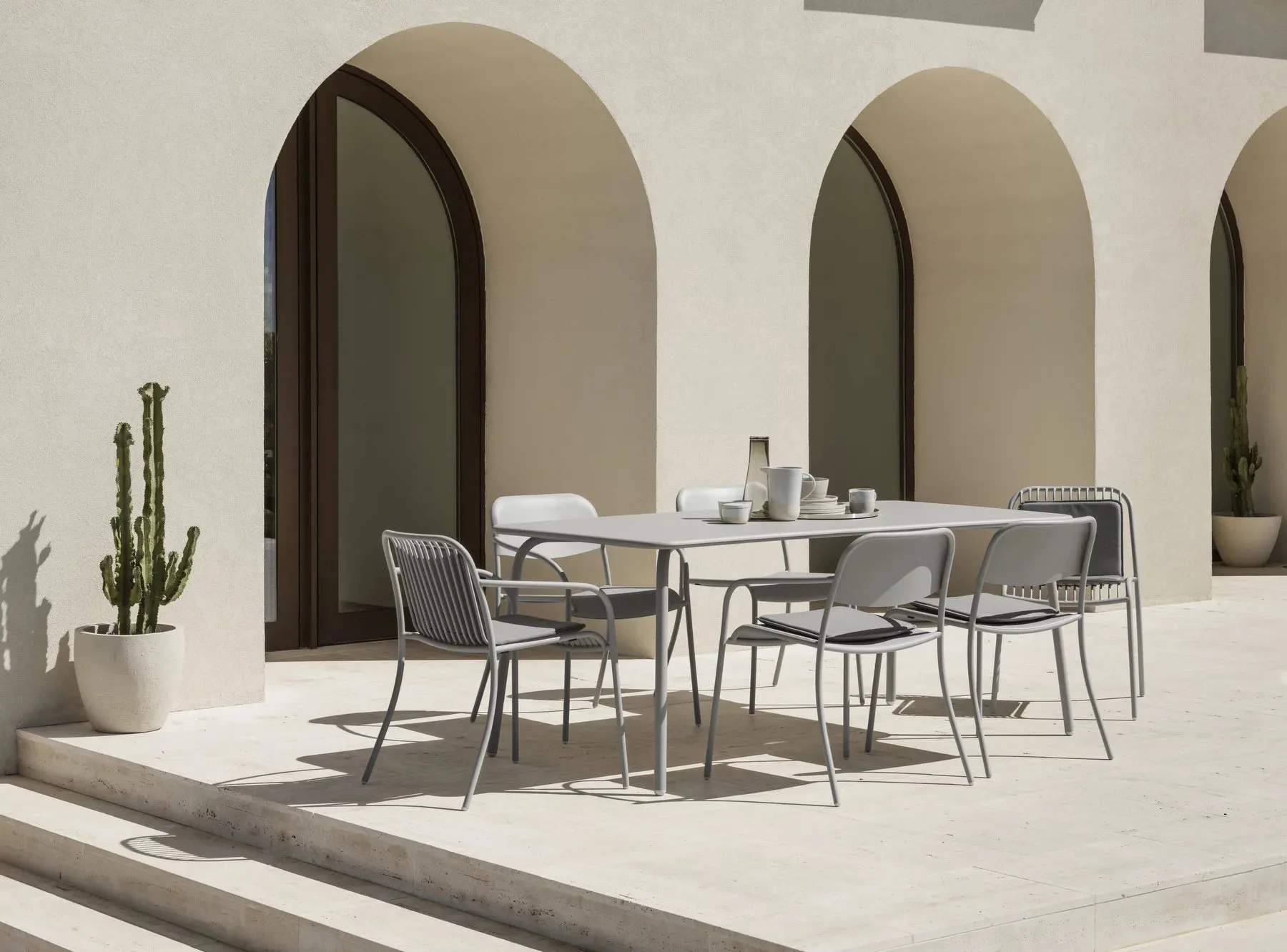 YUA Chair stol, Silk grey (grå) blomus