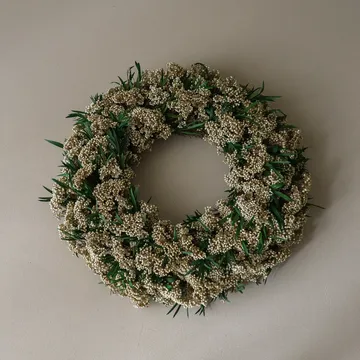 Whisper Meadow Wreath blomkrans - Risblomma, Ø40 cm - Botané