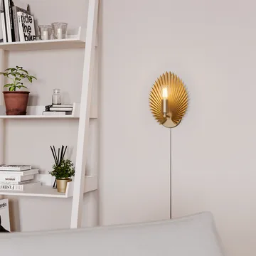 Aruba vägglampa - guld matt - By Rydéns