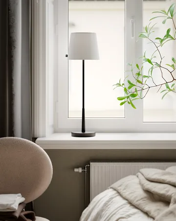 Lumi bordslampa 68,5 cm - Matt svart-vit - By Rydéns