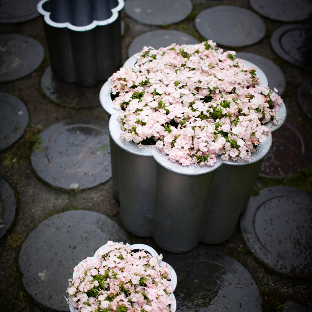 Gråsippa kruka, Aluminium sandgjuten, no. 2 Ø41 cm Byarums bruk