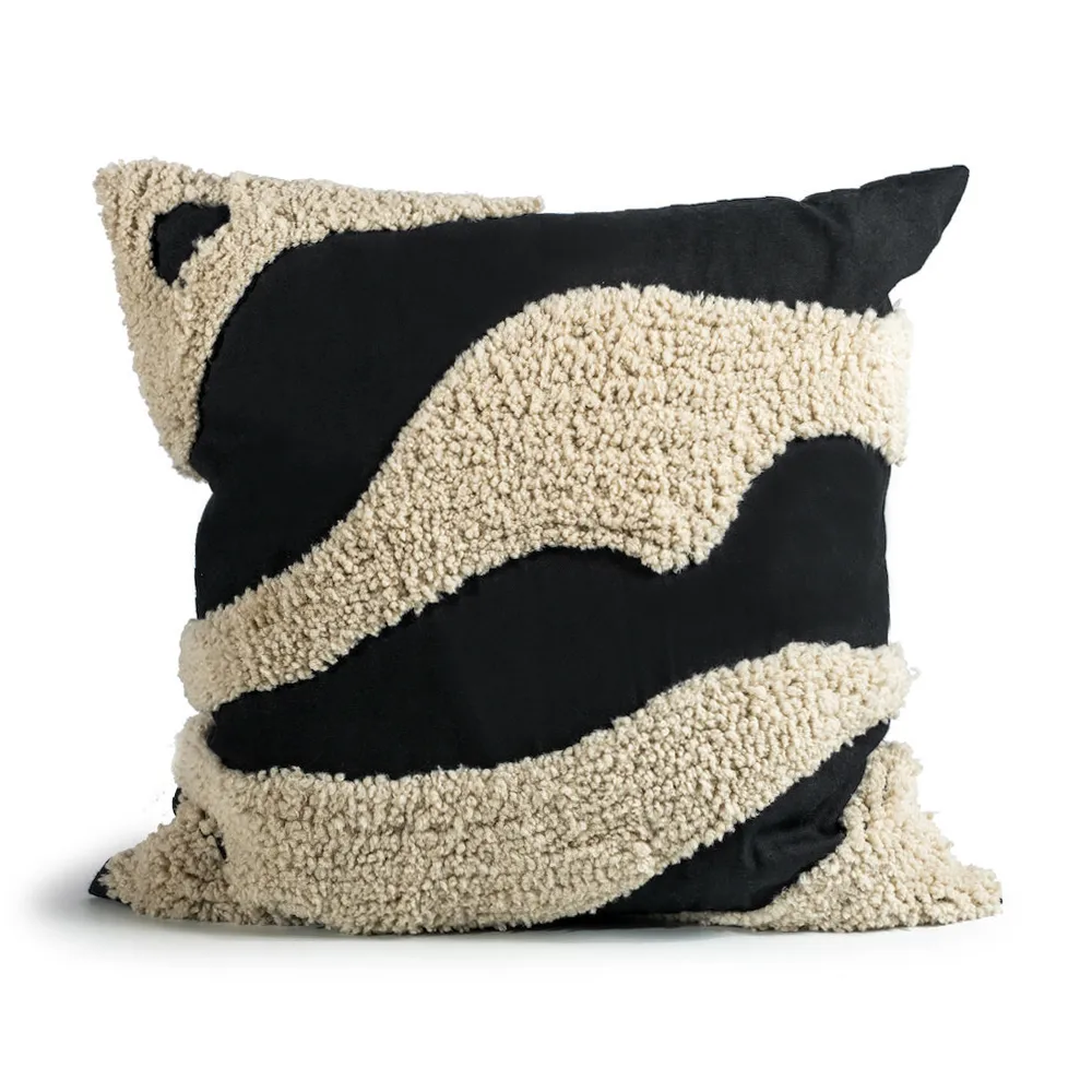 Fluffy kudde, Black-beige, 50x50 cm Byon