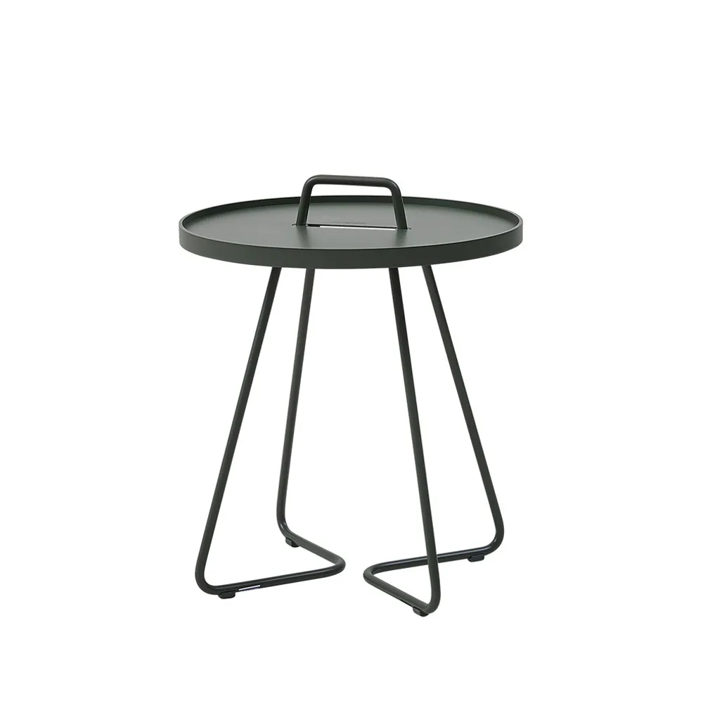 On the move bord Ø44 cm, Dark green Cane-line