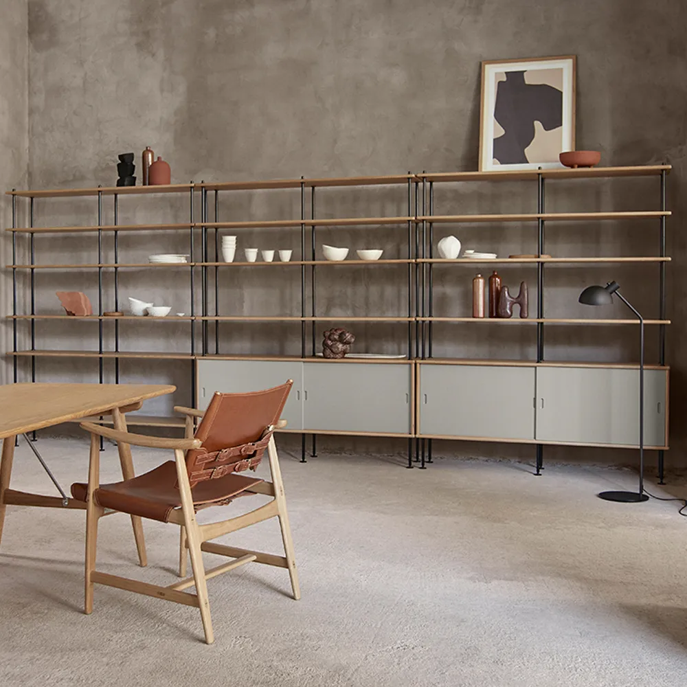 BM0253 150x129 cm hyllsystem, Oljad ek-svart Carl Hansen & Søn