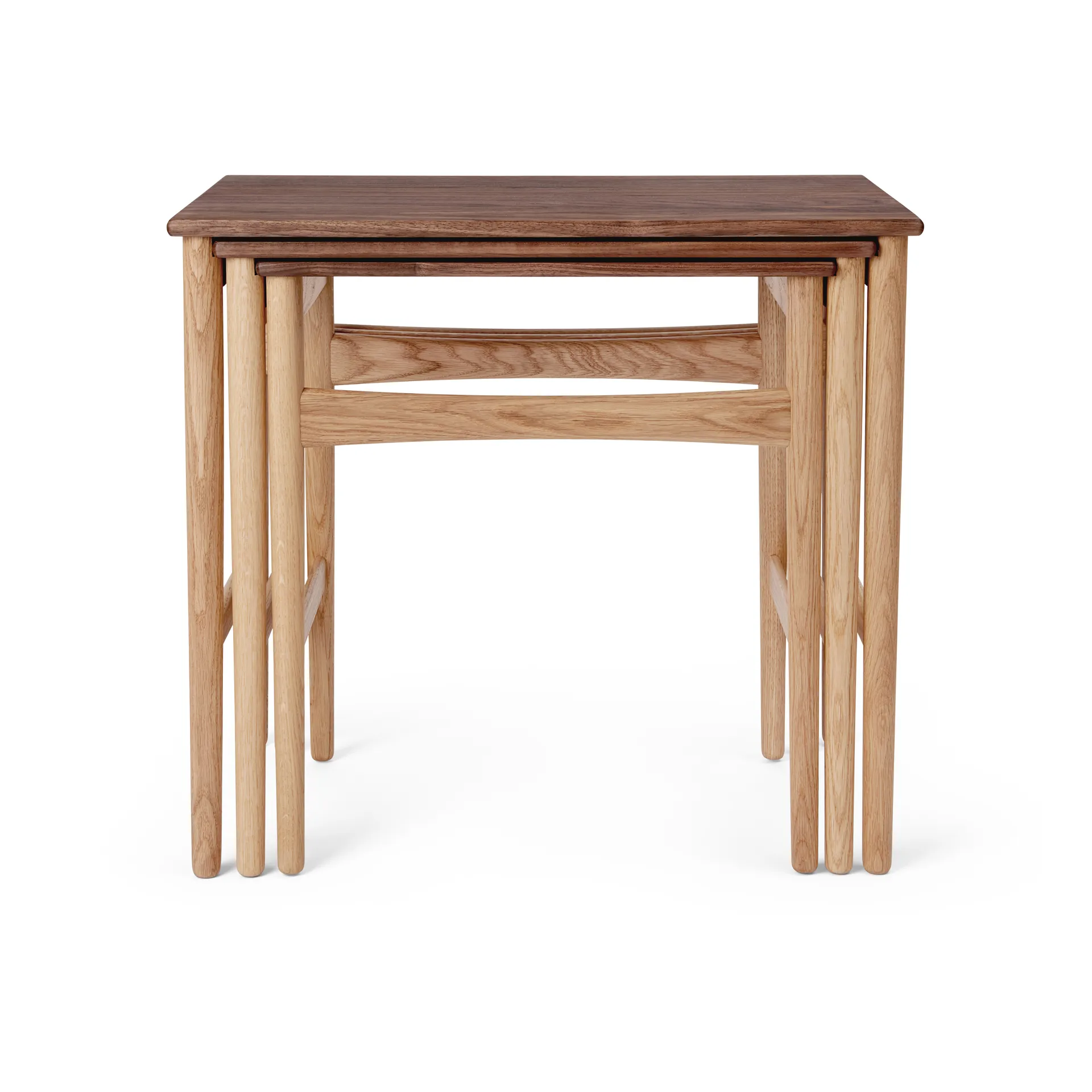CH004 nesting tables satsbord, Oljad ek-valnöt Carl Hansen & Søn