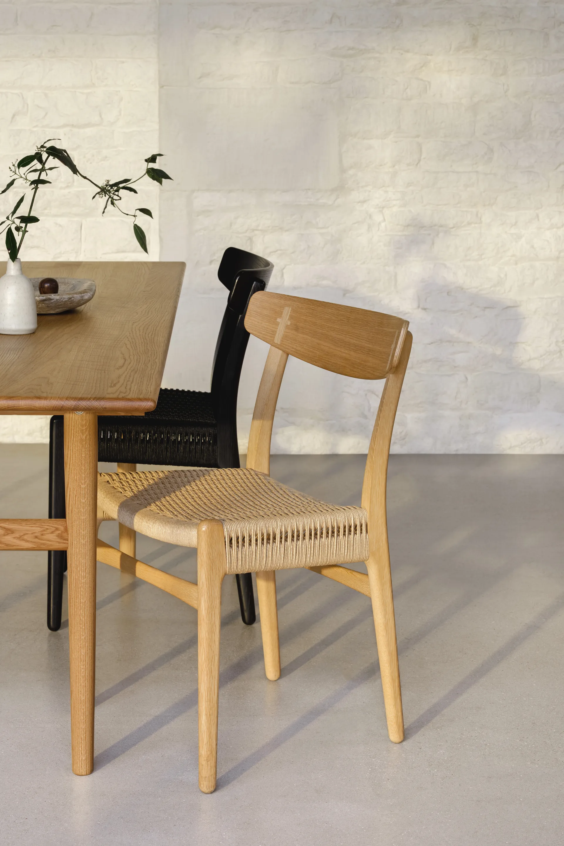CH23 stol, Oljad ek-naturflätad Carl Hansen & Søn