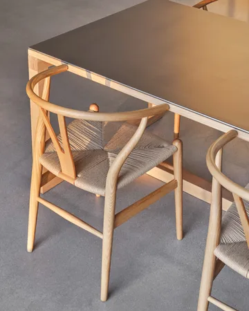 CH24 Y-stol - Såpad ask-naturflätad - Carl Hansen & Søn