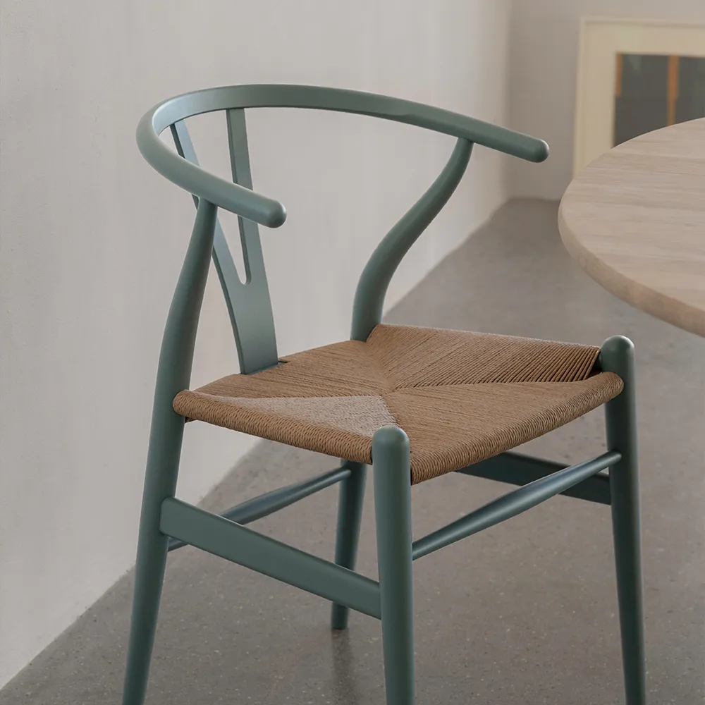 CH24 Y-stol Soft Crawford Wegner, Pewter (blågrön)-naturflätad Carl Hansen & Søn