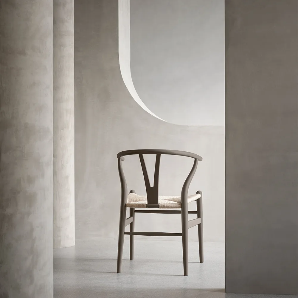 CH24 Y-stol Soft Crawford Wegner, Slate (beigebrun)-naturflätad Carl Hansen & Søn