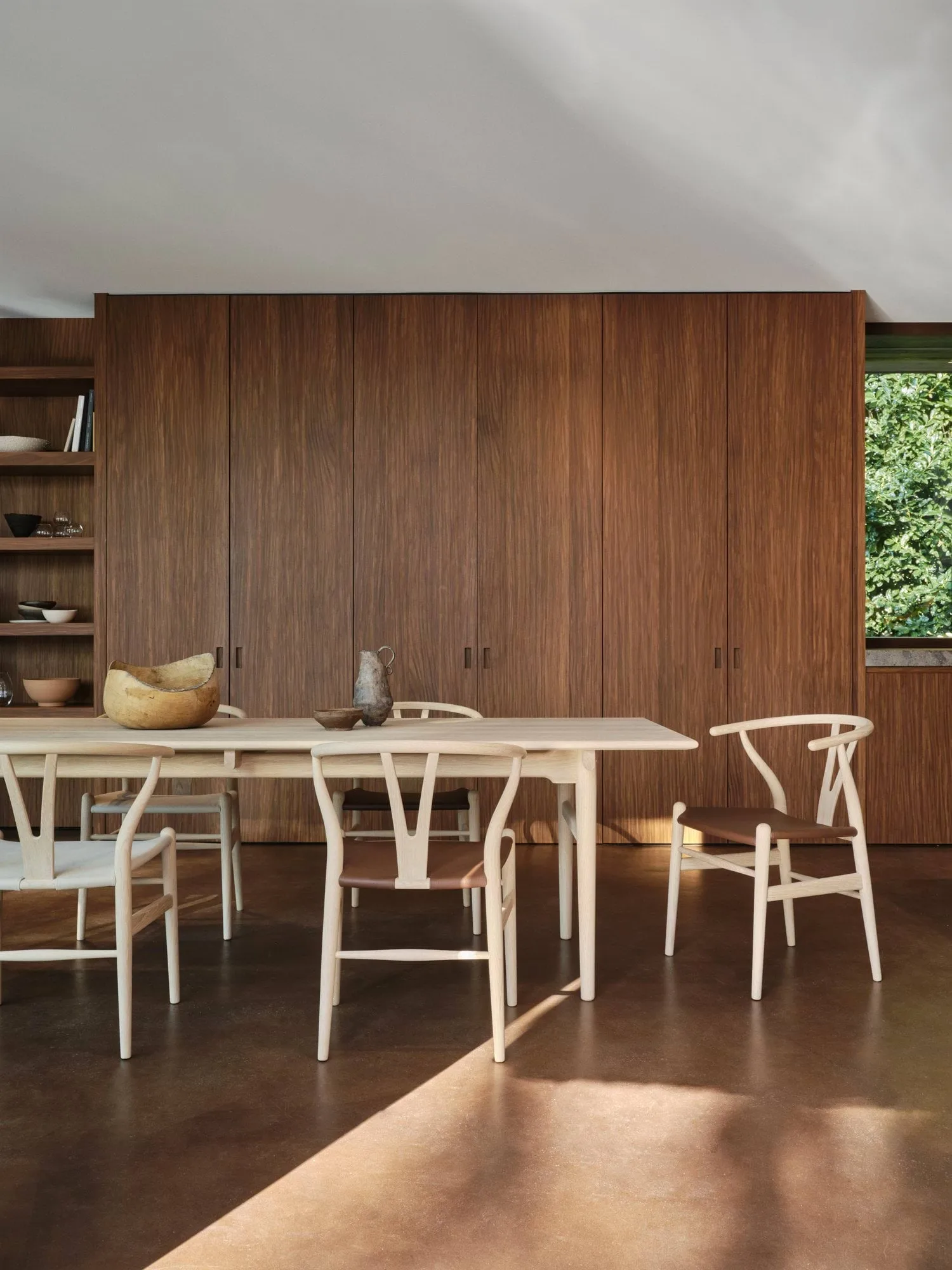 CH24P Y-stol, Läder Loke 7060-såpad ek Carl Hansen & Søn