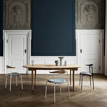 CH338 matbord utdragbart med plats för 4 ilägg - ek vitolja-plats för 4 ilägg - Carl Hansen & Søn