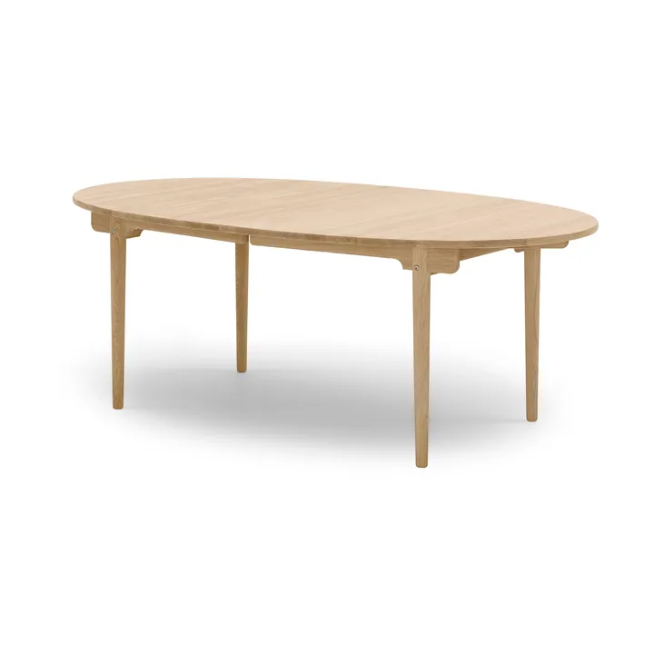 CH338 matbord utdragbart med plats för 4 ilägg - Oljad ek - Carl Hansen & Søn