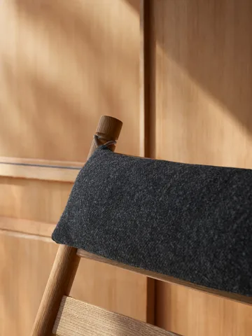 CH45 dynset 2 delar - Hallingdal 65 0180 svart - Carl Hansen & Søn