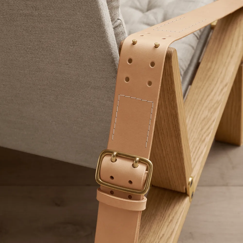 FK10 Plico fåtölj, Tyg canvas natur-vitoljad ek Carl Hansen & Søn