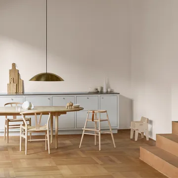 ND54 barnstol - Klarlackad bok-konjak läder - Carl Hansen & Søn