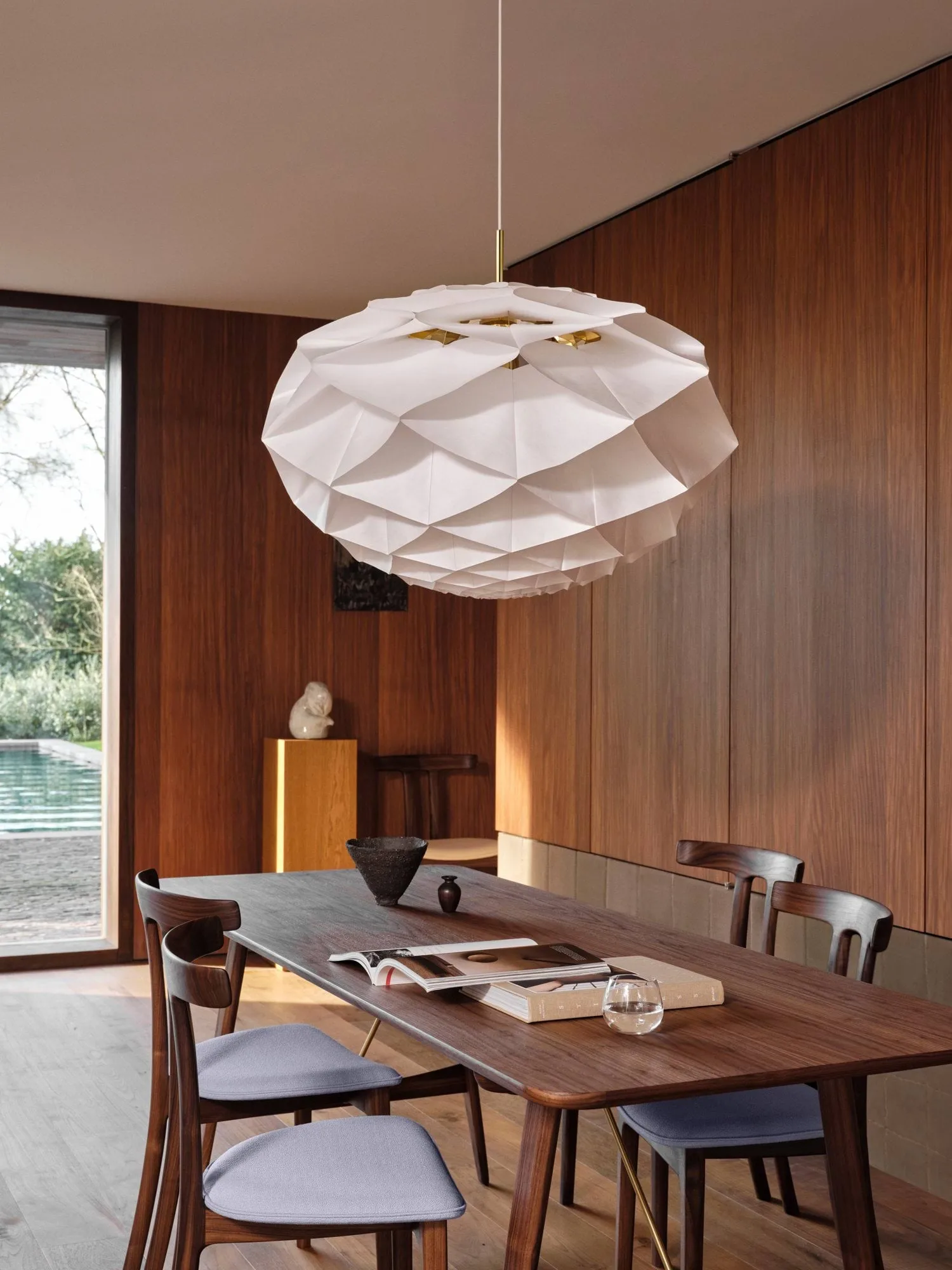 OS111 Begonya pendel, White-brass, Ø90 cm Carl Hansen & Søn