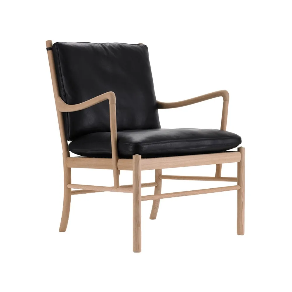 OW149 Colonial chair fåtölj, Thor 301 svart-oljad ek Carl Hansen & Søn