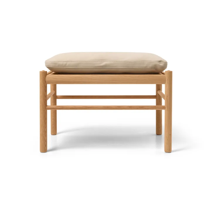 OW149F Colonial fotpall - Terra 20365-oljad ek - Carl Hansen & Søn