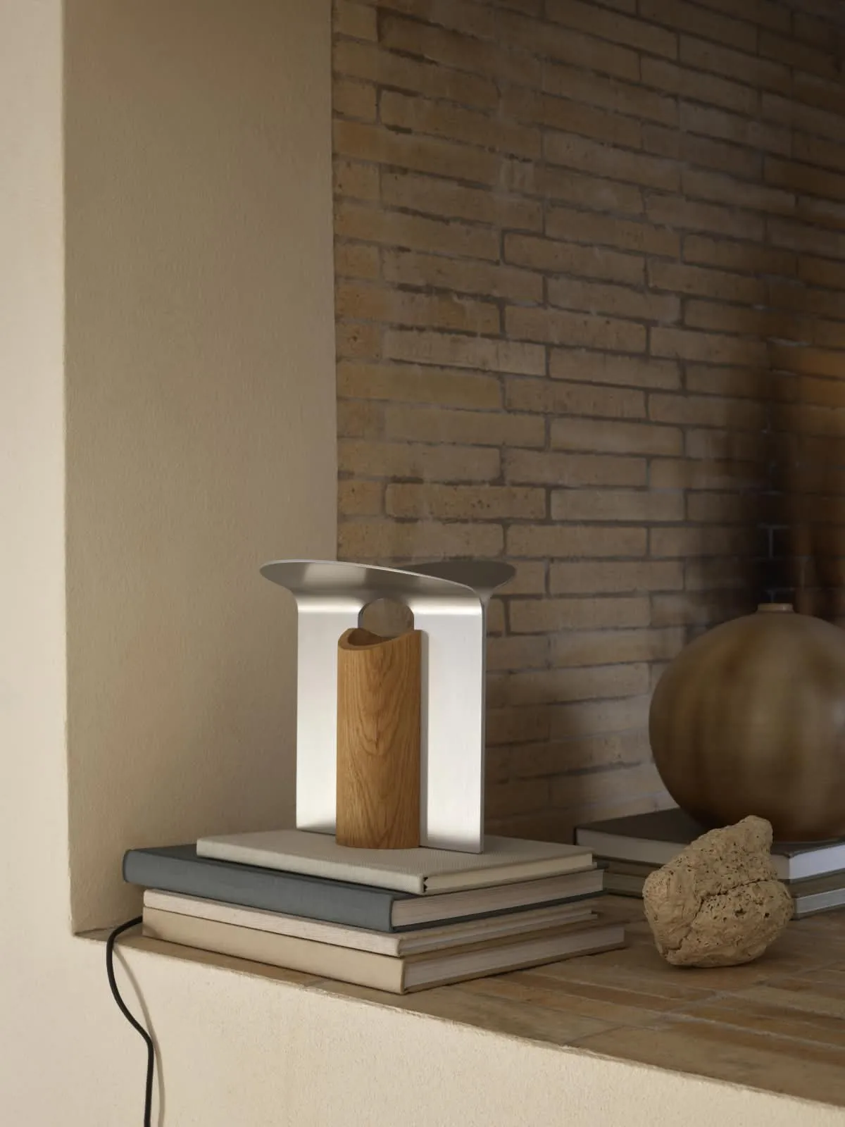 RF200 Petal bordslampa, Oiled oak-aluminium Carl Hansen & Søn
