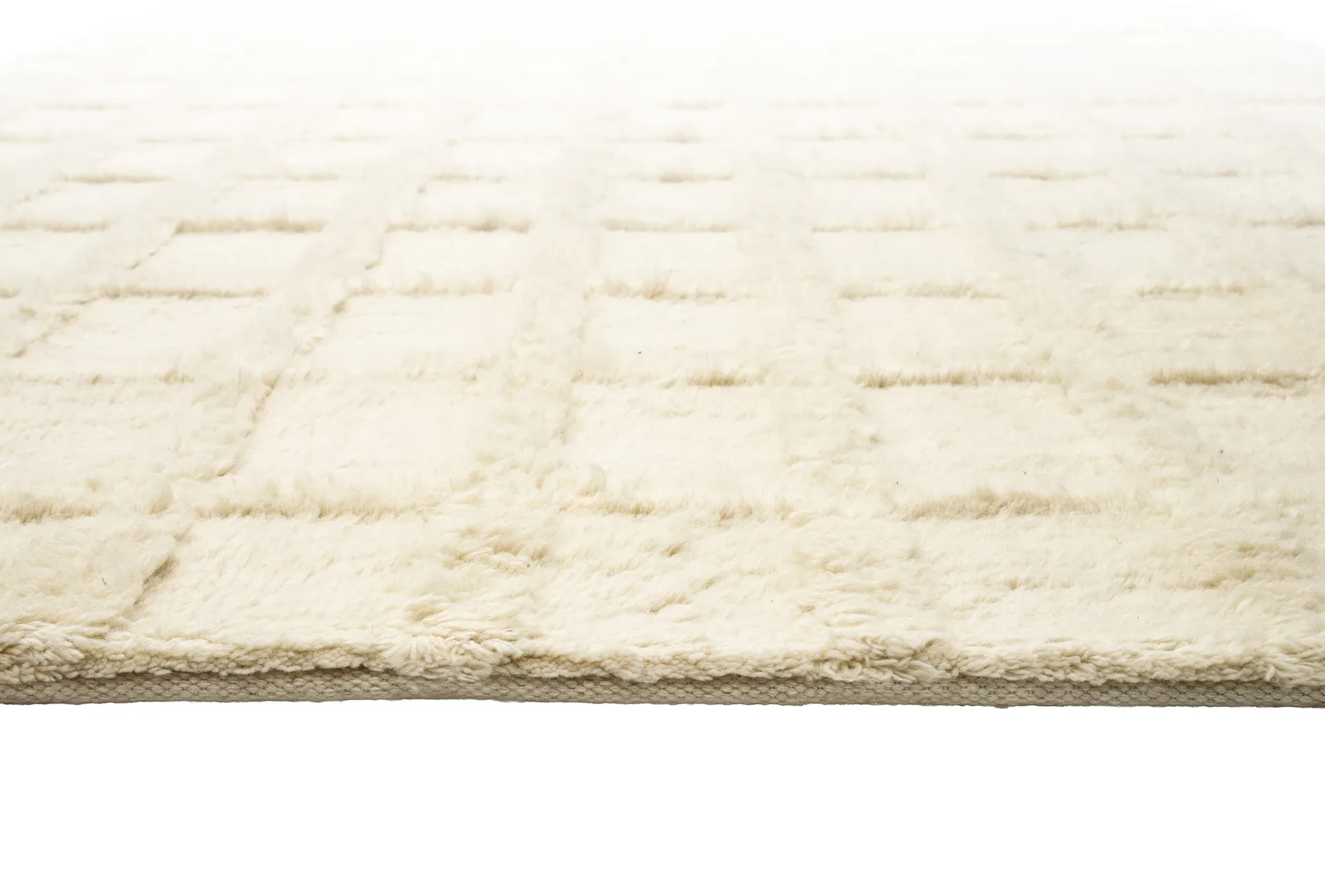 Badal ullmatta, Off white 250x350 cm Chhatwal & Jonsson