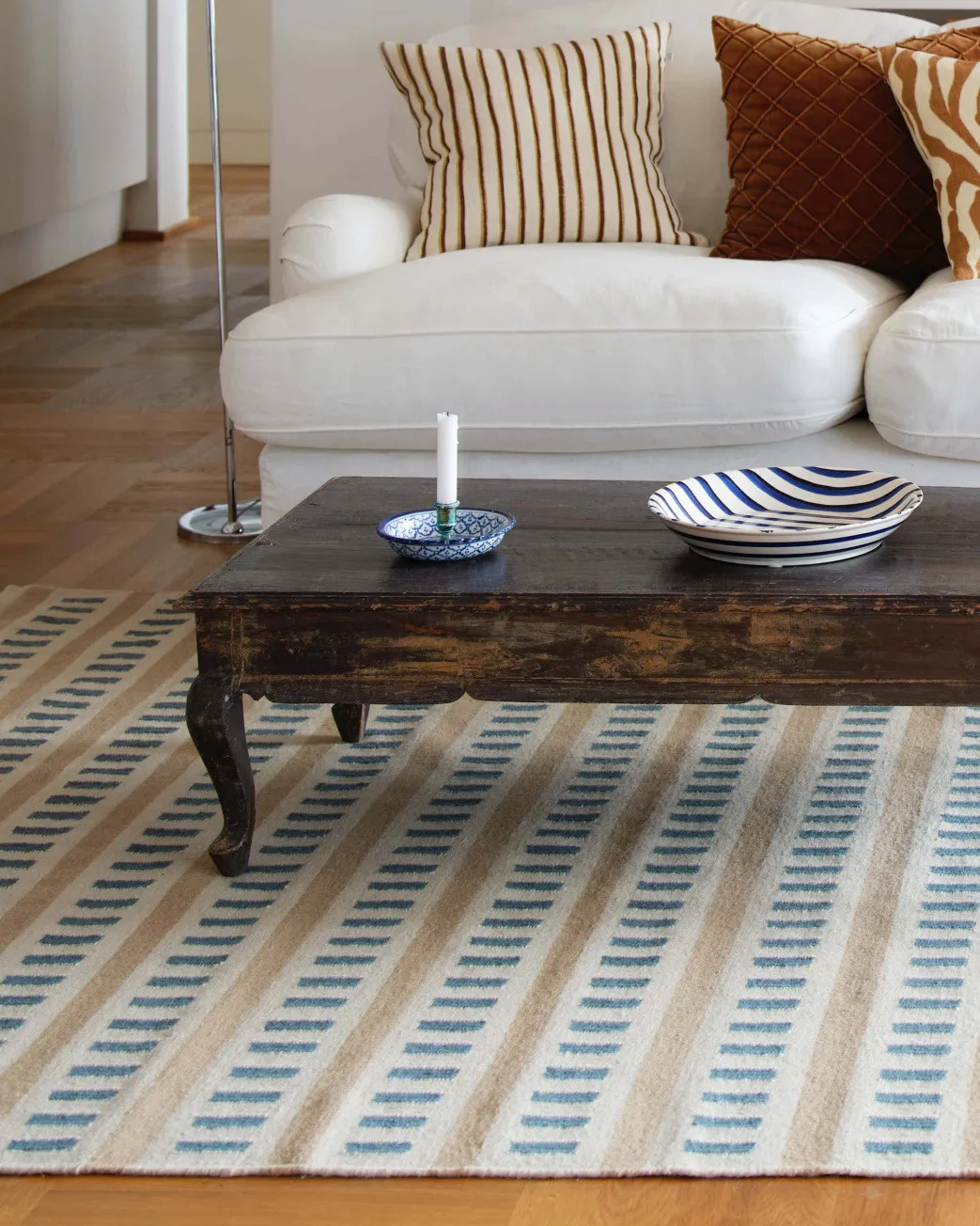 Ladakh ullmatta, Off white-l. beige-heaven blue, 180x270 cm Chhatwal & Jonsson
