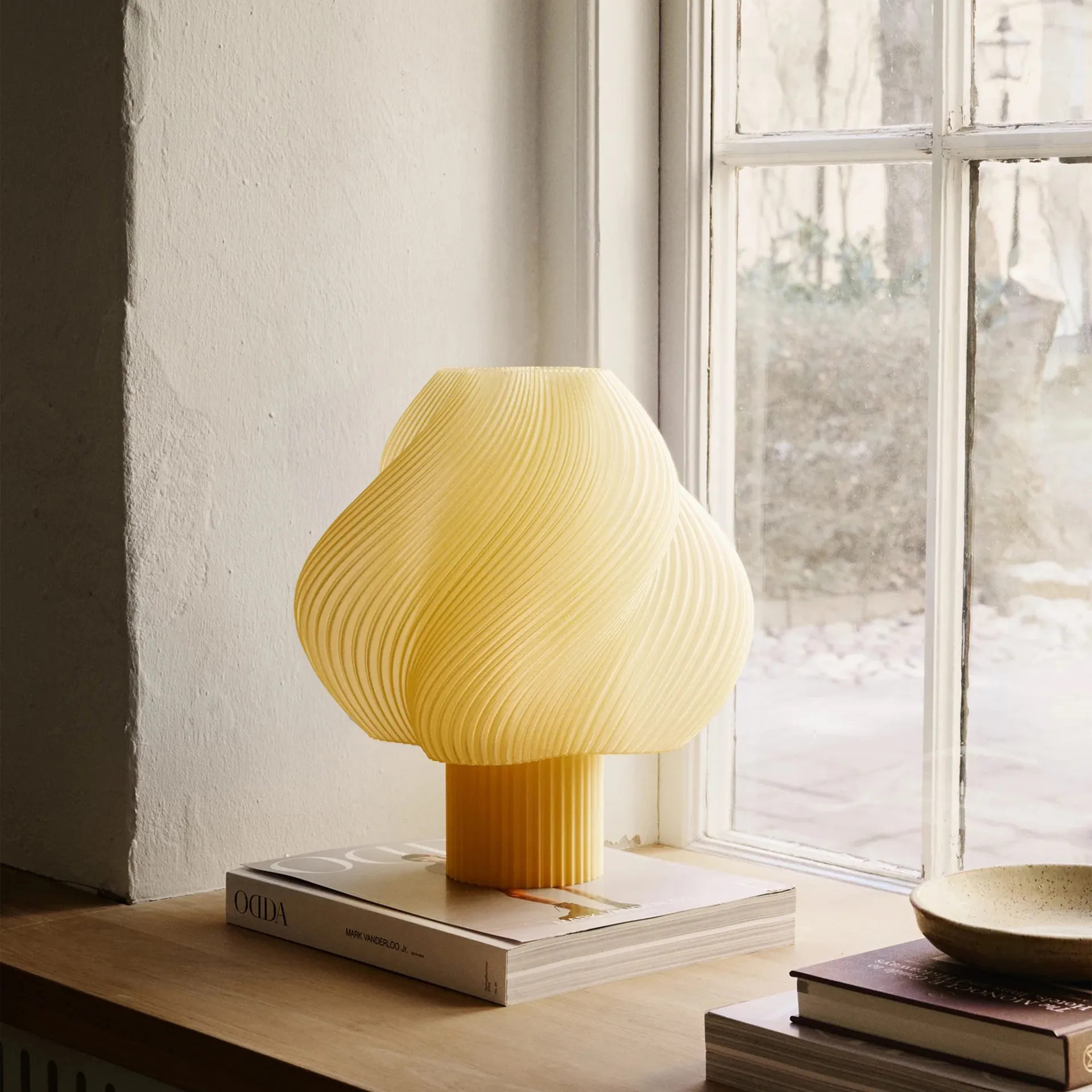 Soft Serve bordslampa, Limoncello sorbet, Grande, 34 cm Crème Atelier