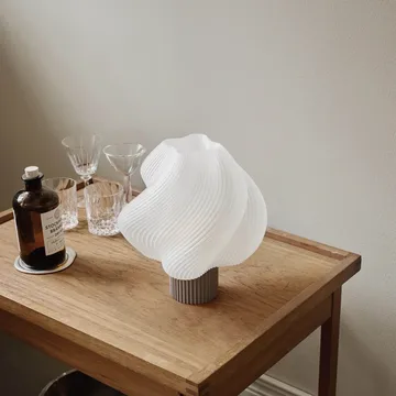 Soft Serve bordslampa - Mocha, Regular, 26 cm - Crème Atelier