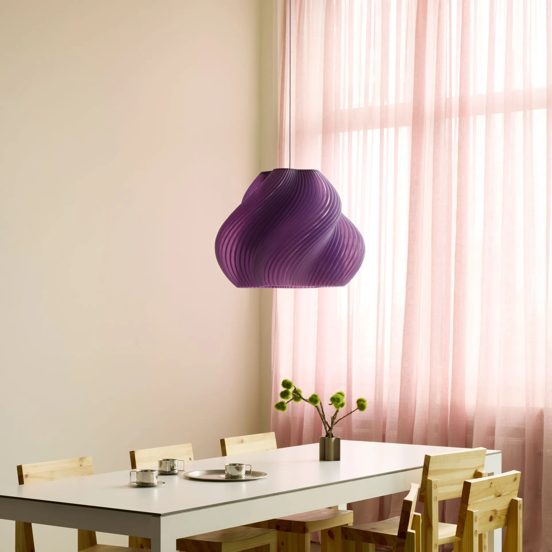 Soft Serve pendel, Lavender sorbet-chrome, Mega, 60 cm Crème Atelier