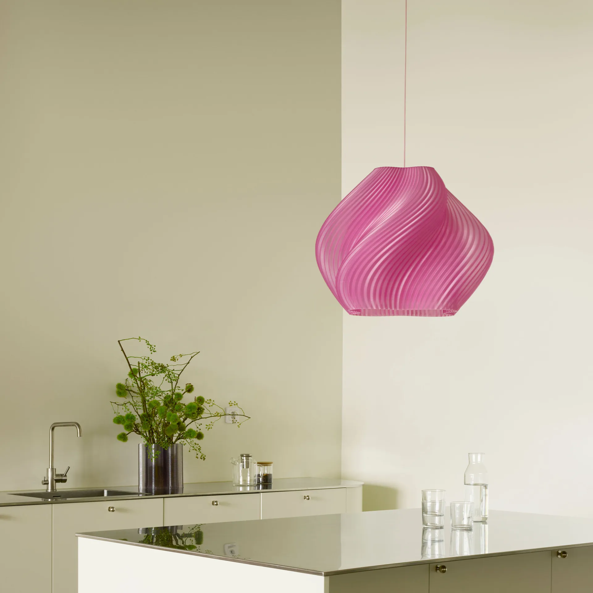 Soft Serve pendel, Rose sorbet-brass, Mega, 60 cm Crème Atelier