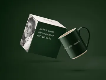 Astrid Lindgren mugg, håll för örona - Svenskt text - Design House Stockholm