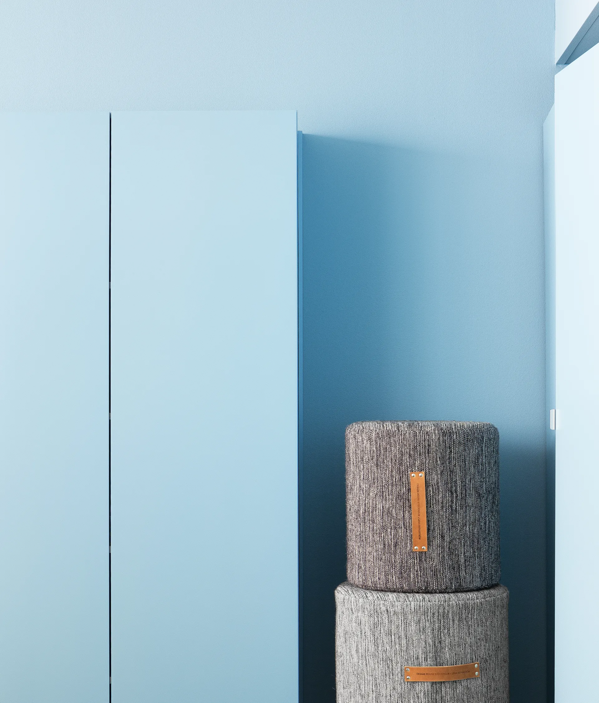 Björk pall hög, mörkgrå Design House Stockholm