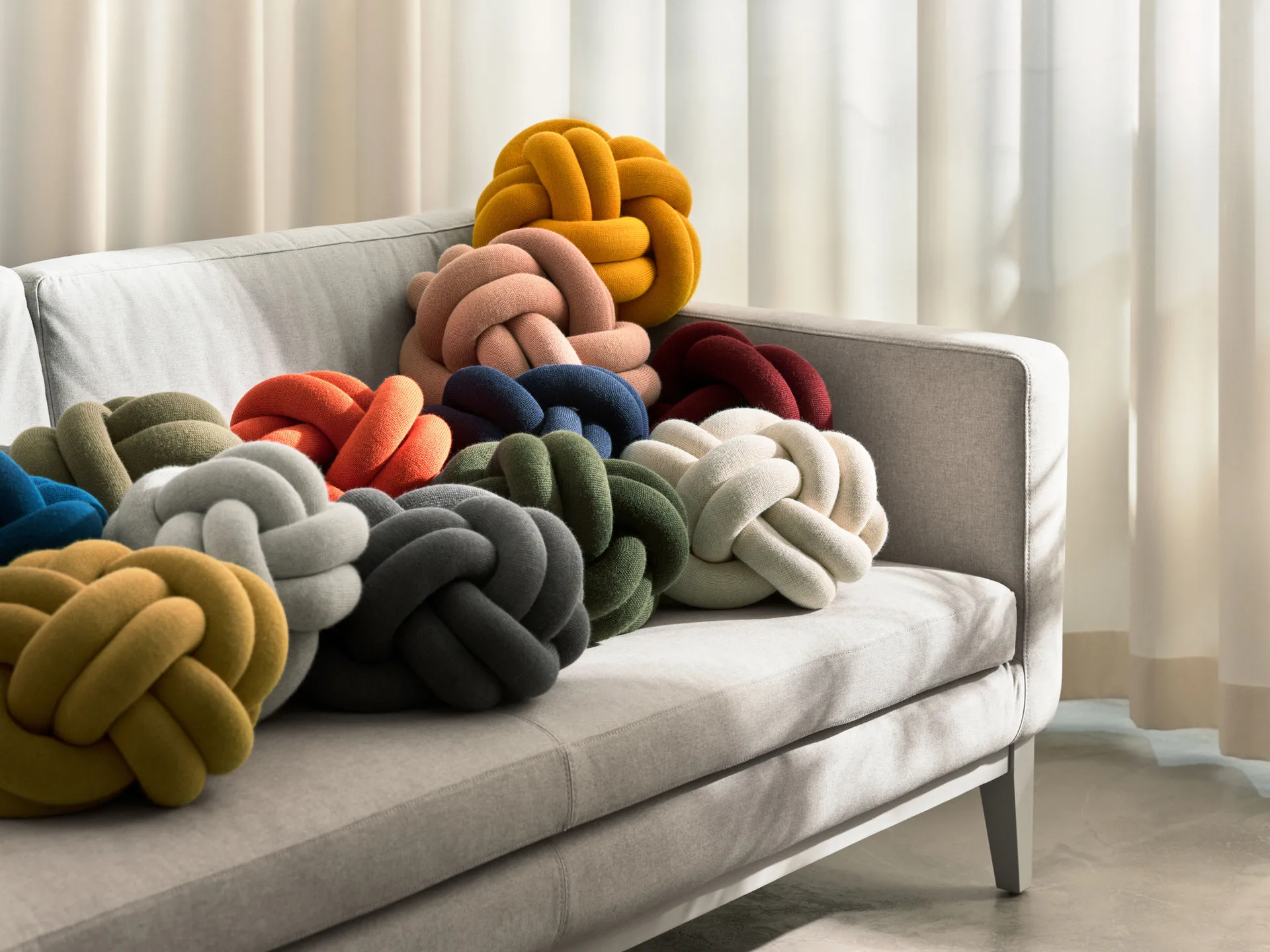 Knot kudde, ljusgrå Design House Stockholm